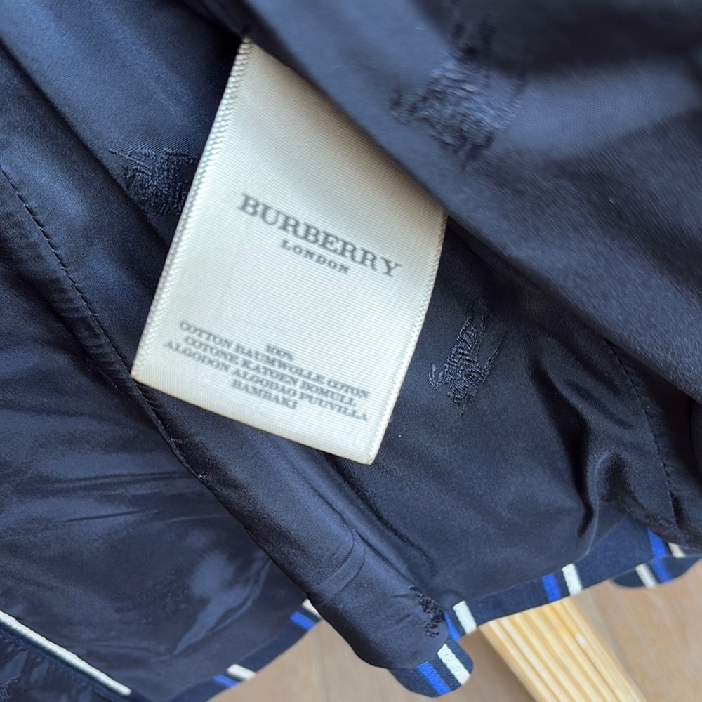 Burberry Navy striped Blazer - Picture 5 of 10